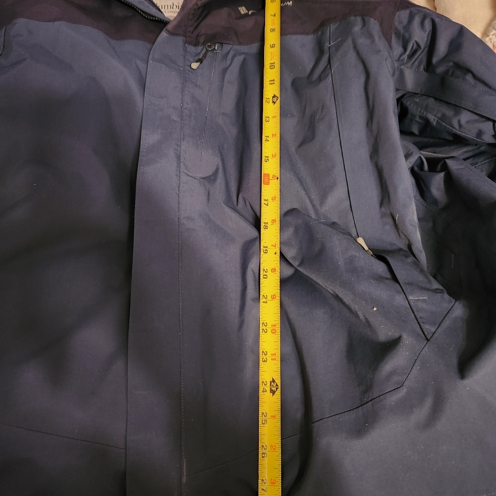 Men's Columbia jacket - Picture 7 of 8